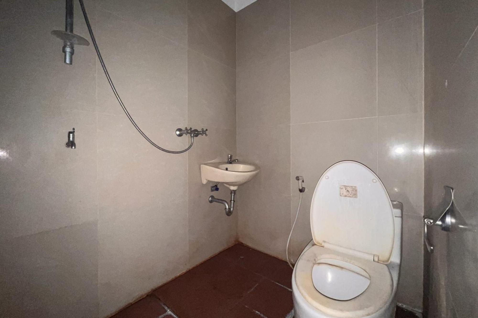 Reddoorz Near Underpass Simpang Patal Palembang Hotell Exteriör bild