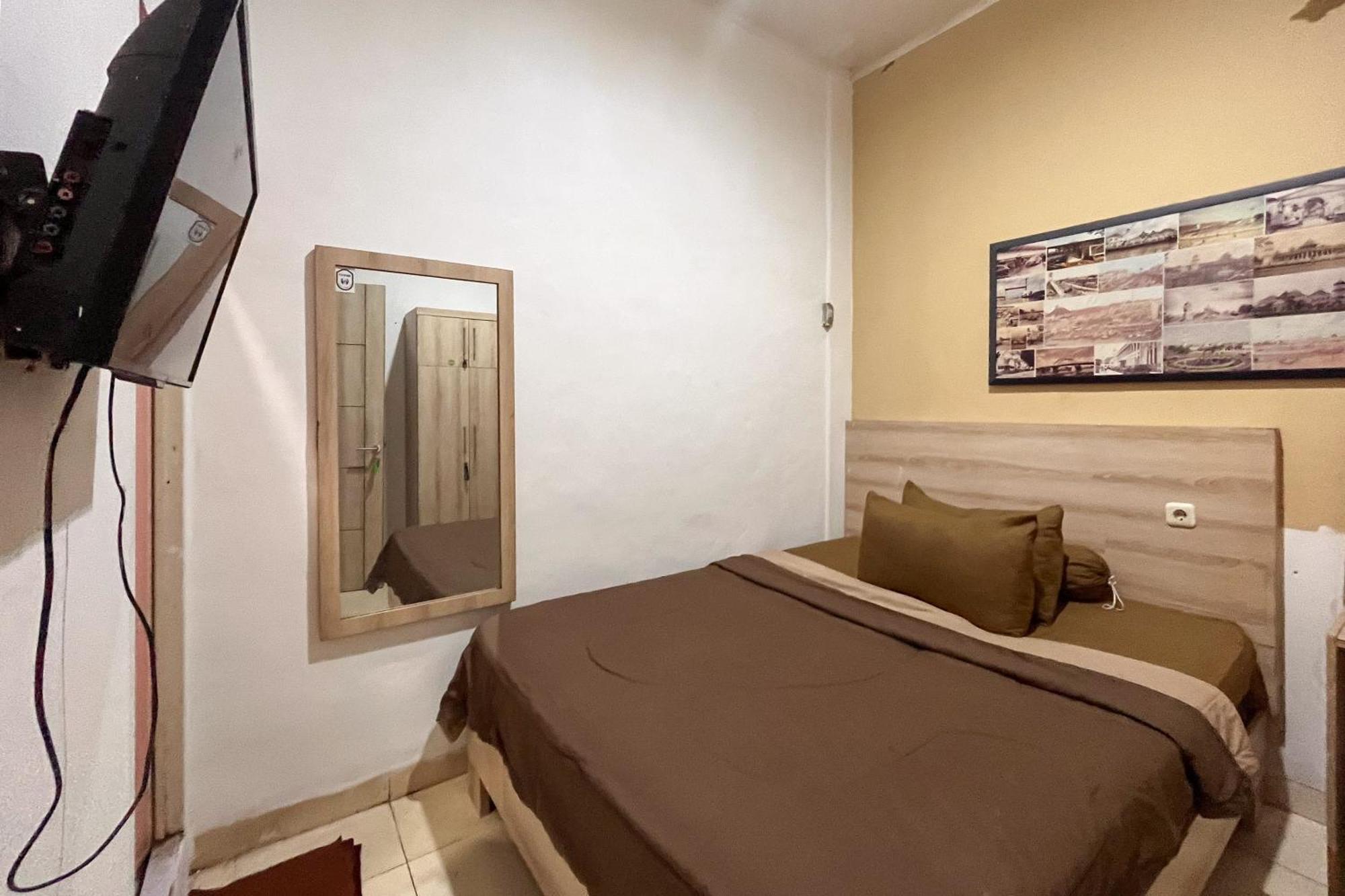 Reddoorz Near Underpass Simpang Patal Palembang Hotell Exteriör bild